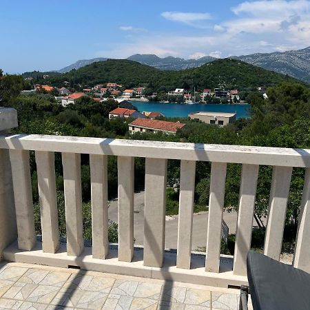 Apartmani Luka Zrnovo Екстер'єр фото